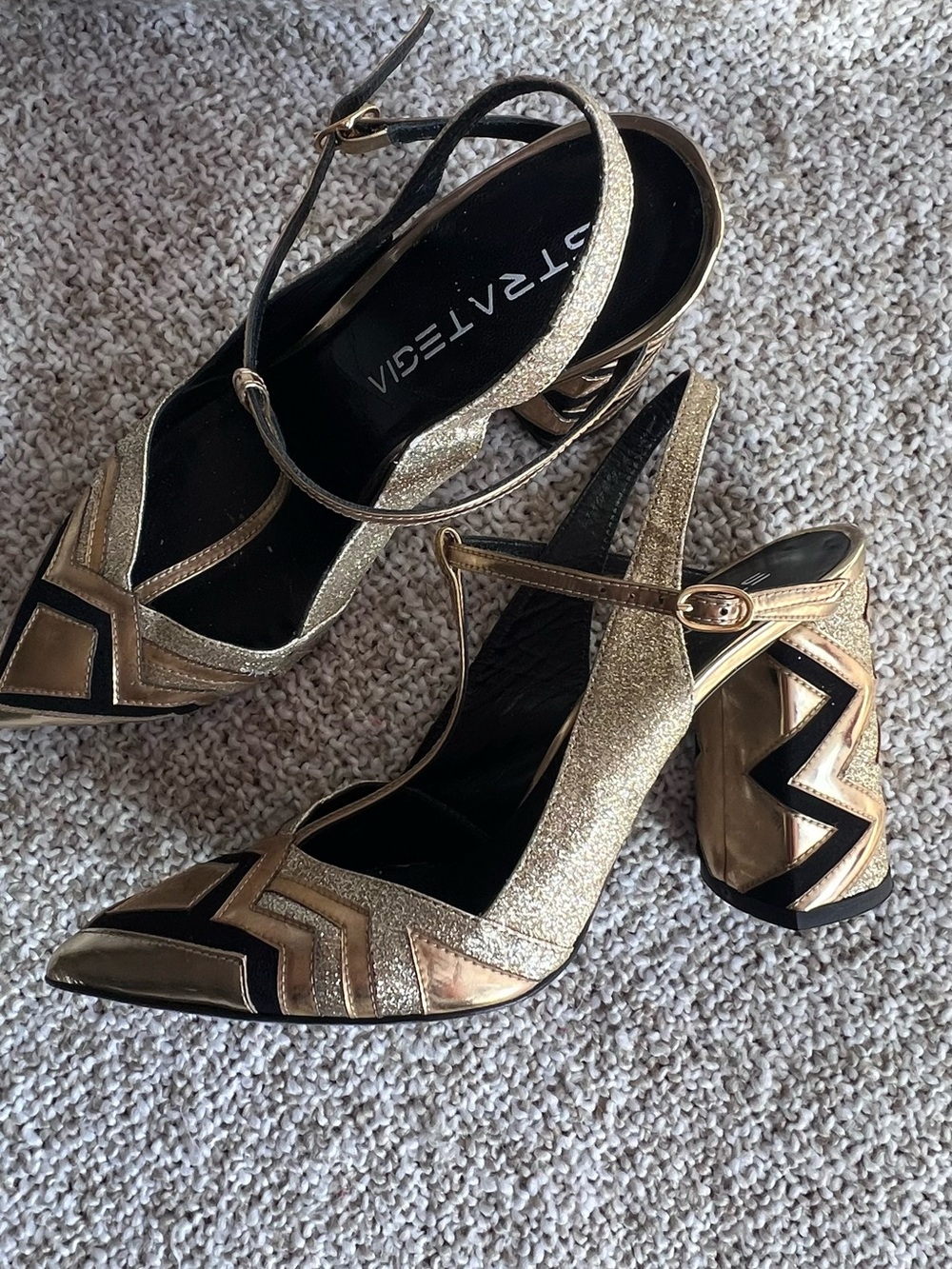 Size 36 / 6 STRATEGIA Italian Gold Metallic Geometric AnkleStrap Heels